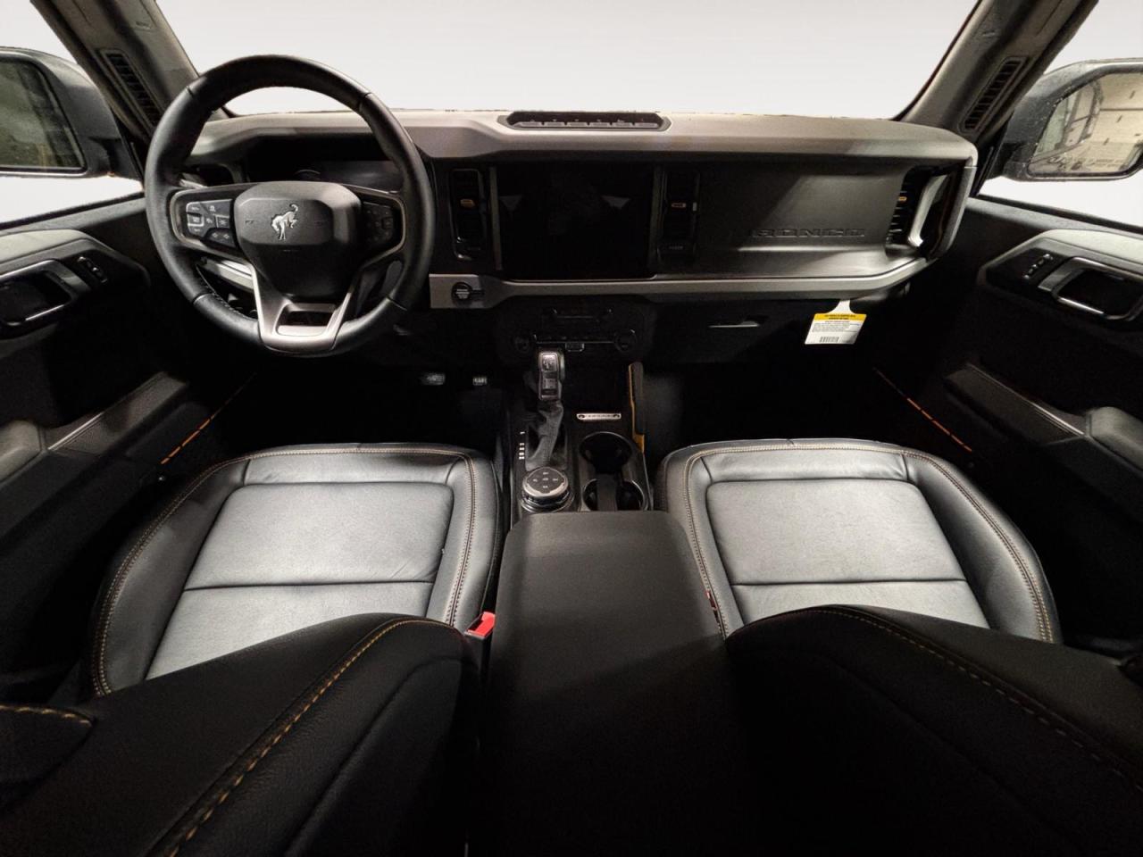 2023 Ford Bronco Badlands 4dr 4x4 Photo