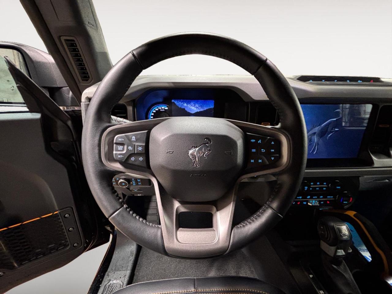 2023 Ford Bronco Badlands 4dr 4x4 Photo