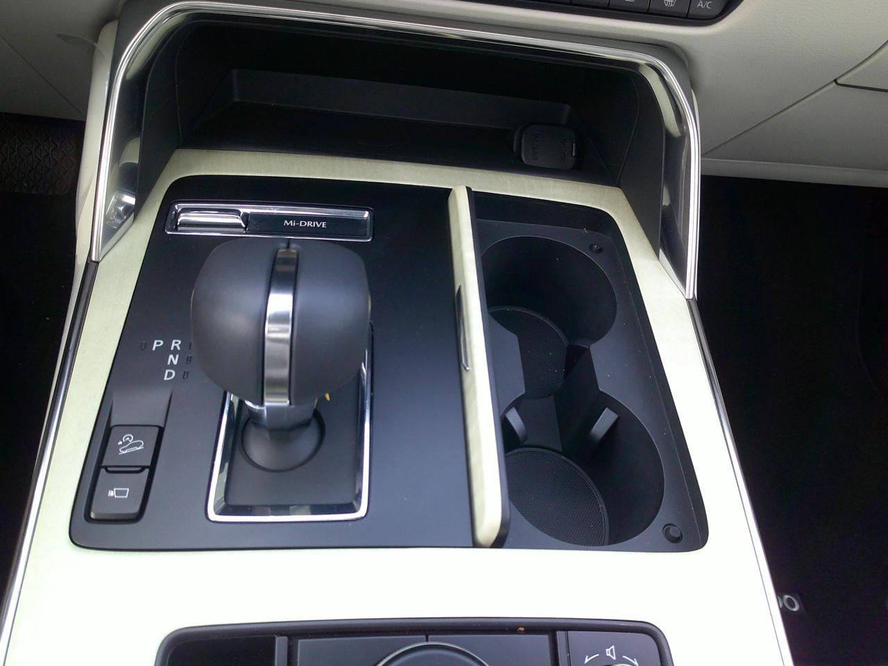 2024 Mazda CX-90 MHEV Signature 4dr i-ACTIV All-Wheel Drive Sport Utility Photo