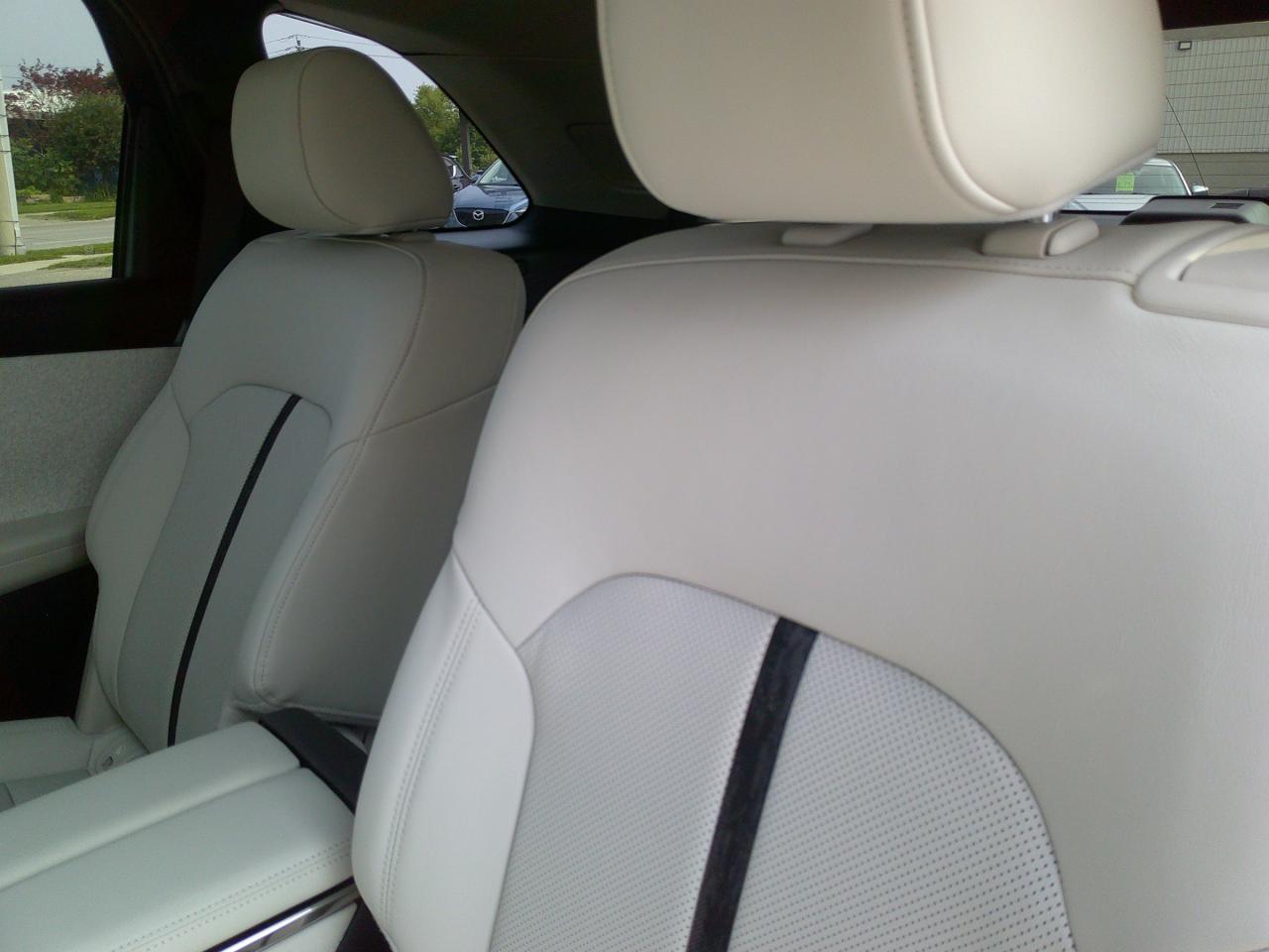 2024 Mazda CX-90 MHEV Signature 4dr i-ACTIV All-Wheel Drive Sport Utility Photo