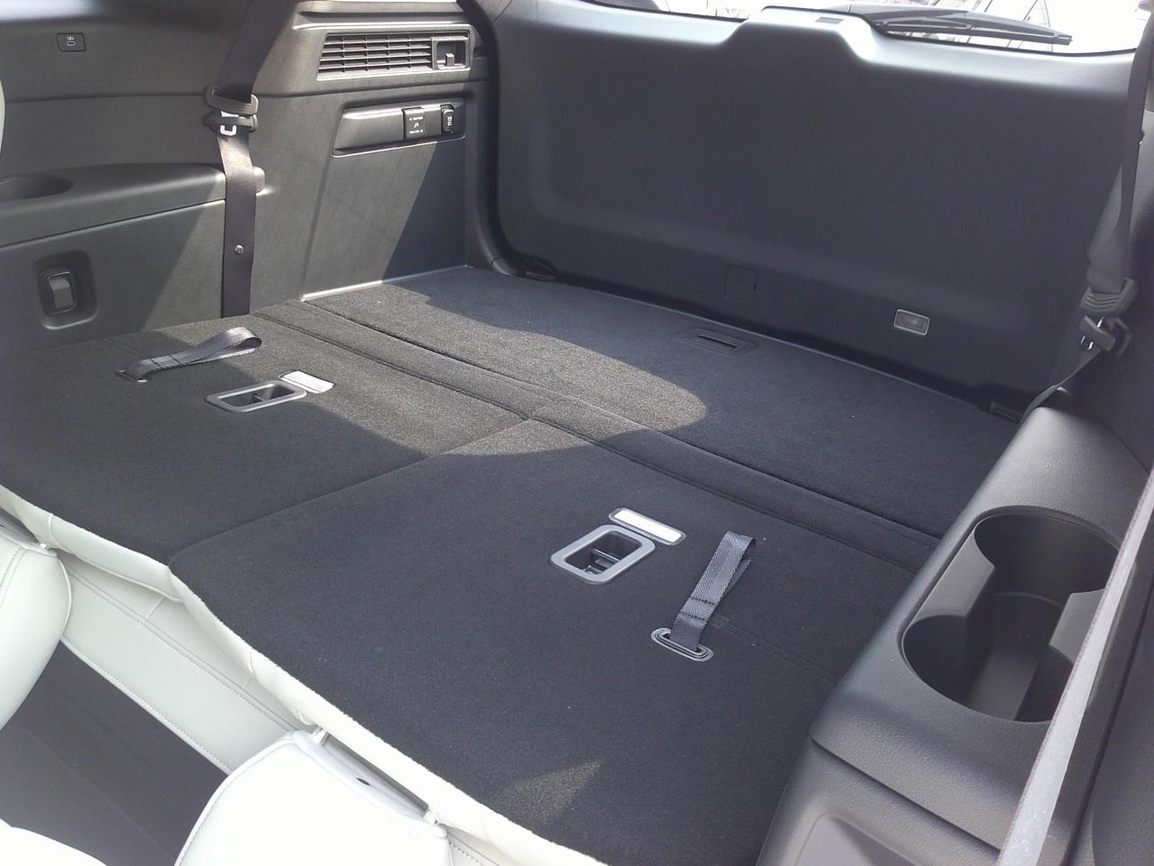 2024 Mazda CX-90 MHEV Signature 4dr i-ACTIV All-Wheel Drive Sport Utility Photo