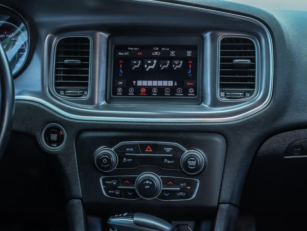 2019 Dodge Charger SXT 4dr Rear-wheel Drive Sedan Photo