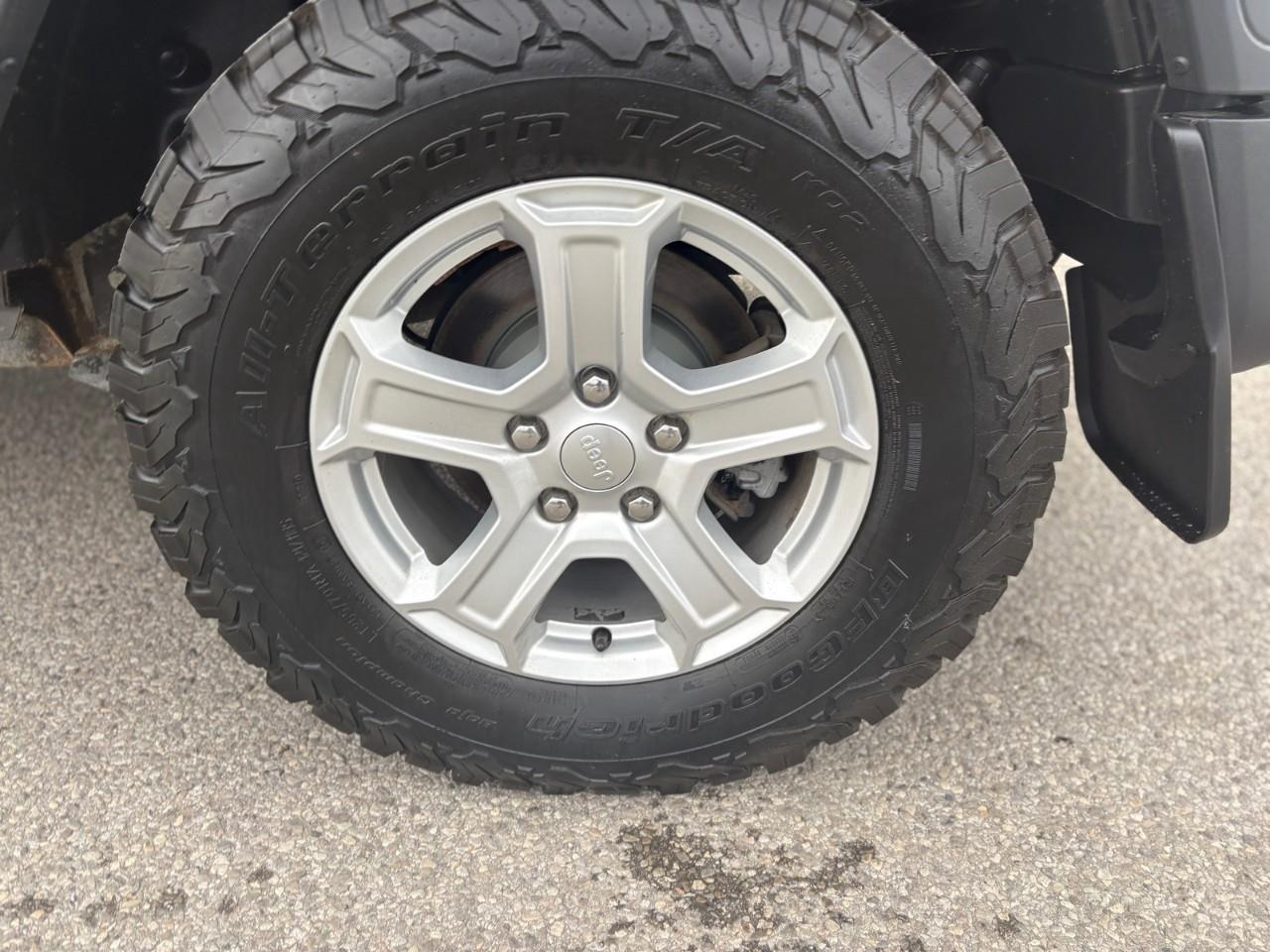 2020 Jeep Wrangler Sport 2dr 4x4 Photo