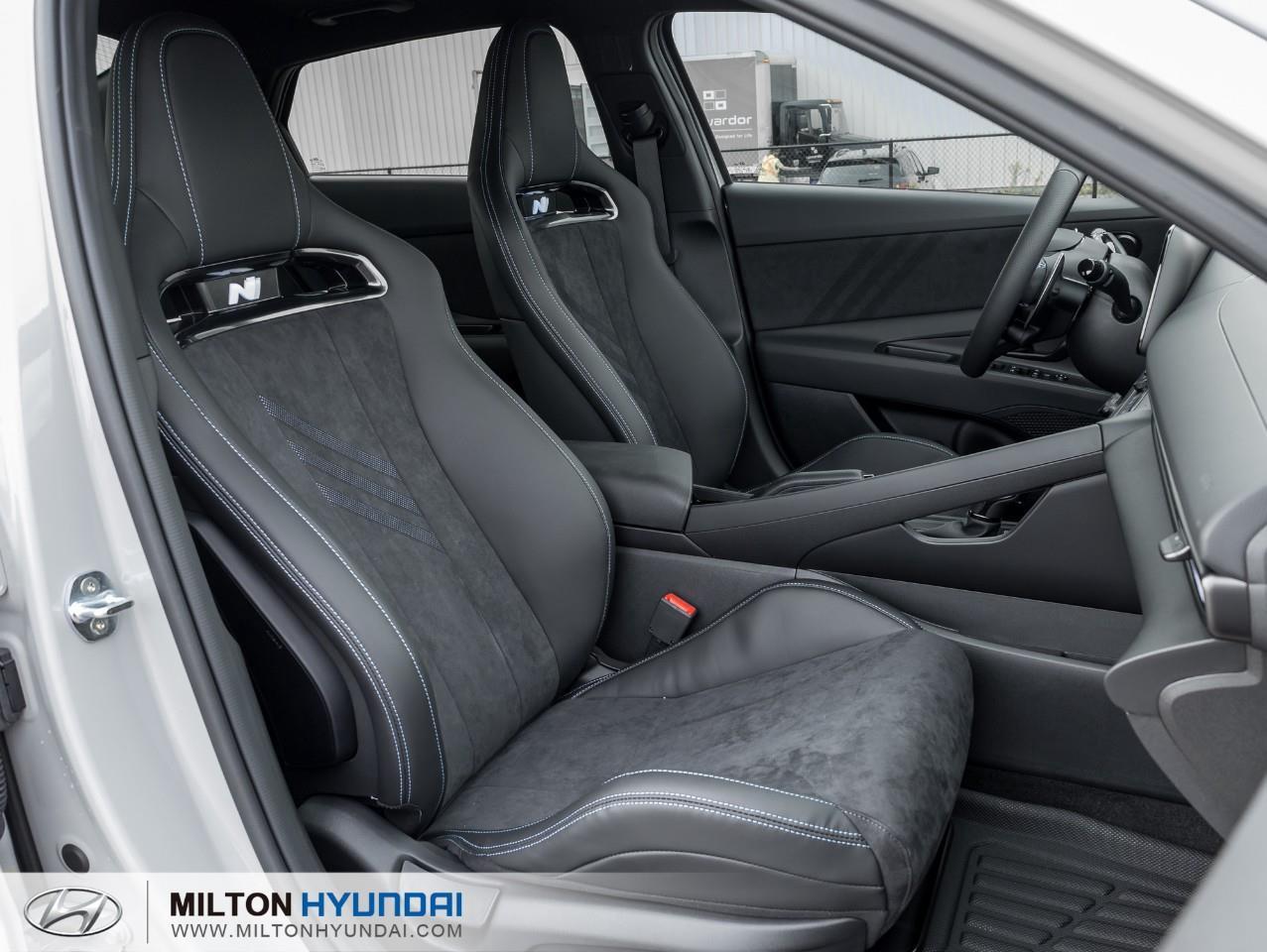 2025 Hyundai Elantra N Base 4dr Sedan Photo