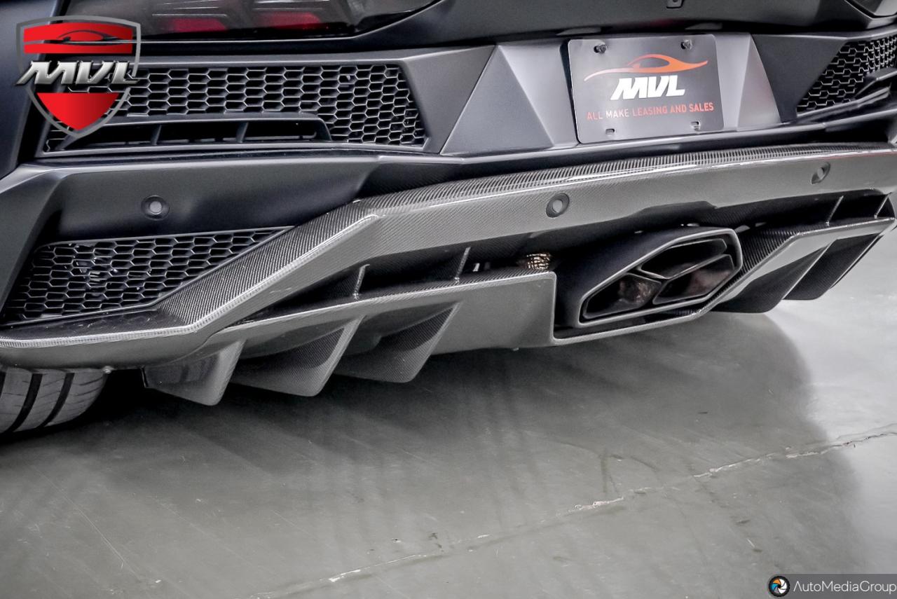 2020 Lamborghini Aventador  Photo