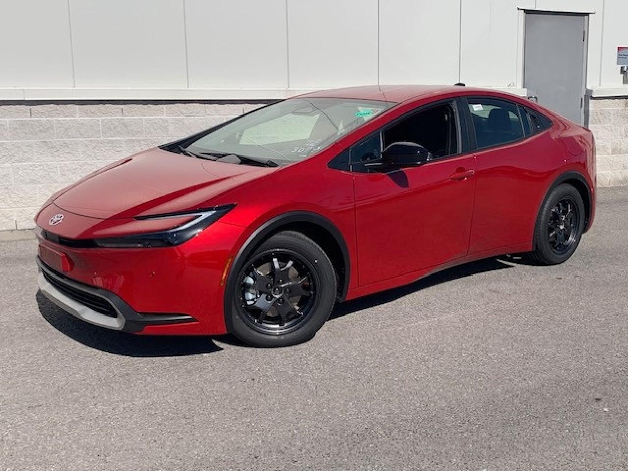 2026 Toyota Prius Plug-In Hybrid SE 5dr Hatchback Photo0