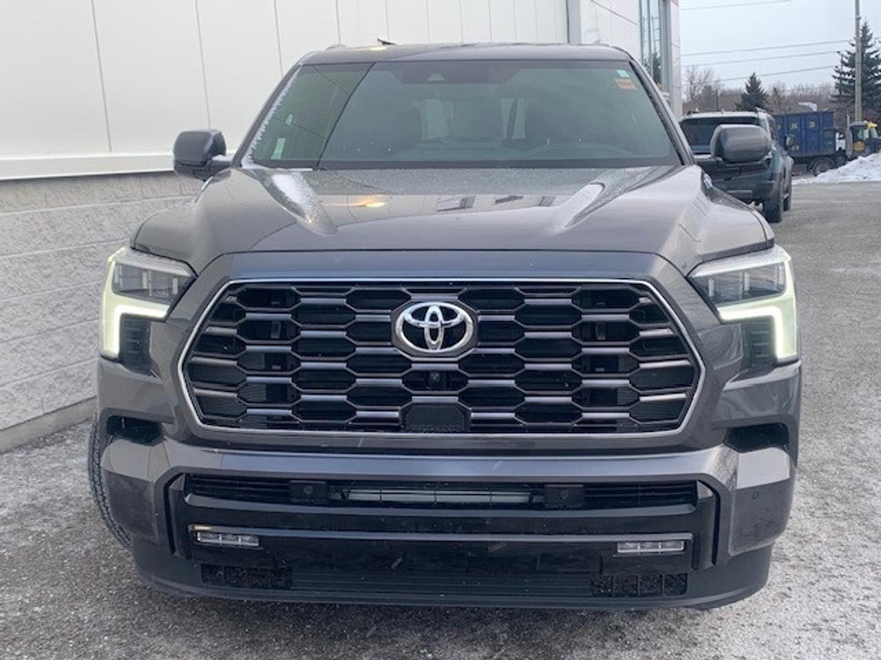 2025 Toyota Sequoia Platinum 4dr 4x4 Photo