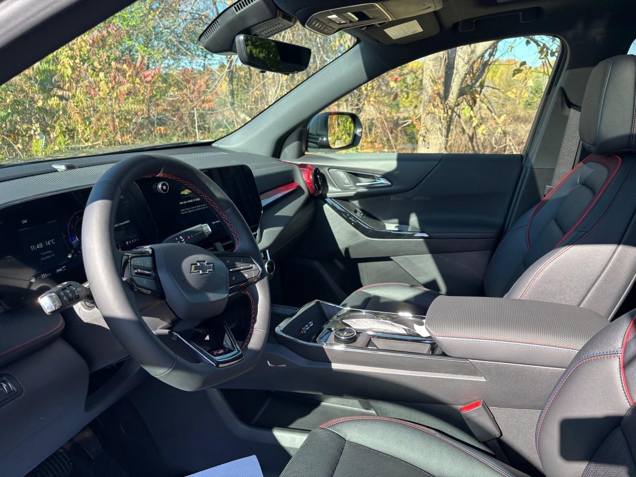 2026 Chevrolet Equinox AWD RS Photo3