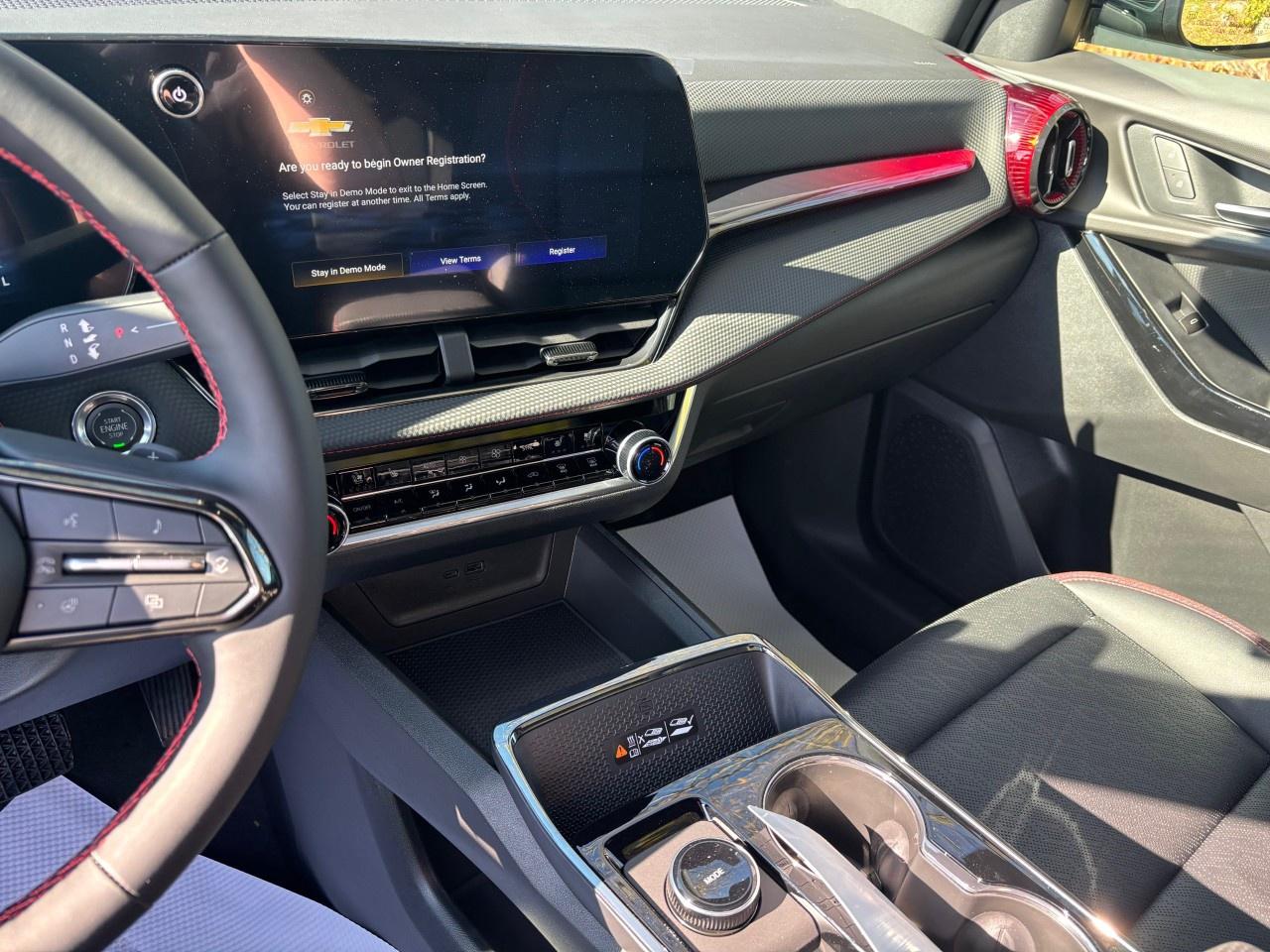 2026 Chevrolet Equinox AWD RS Photo