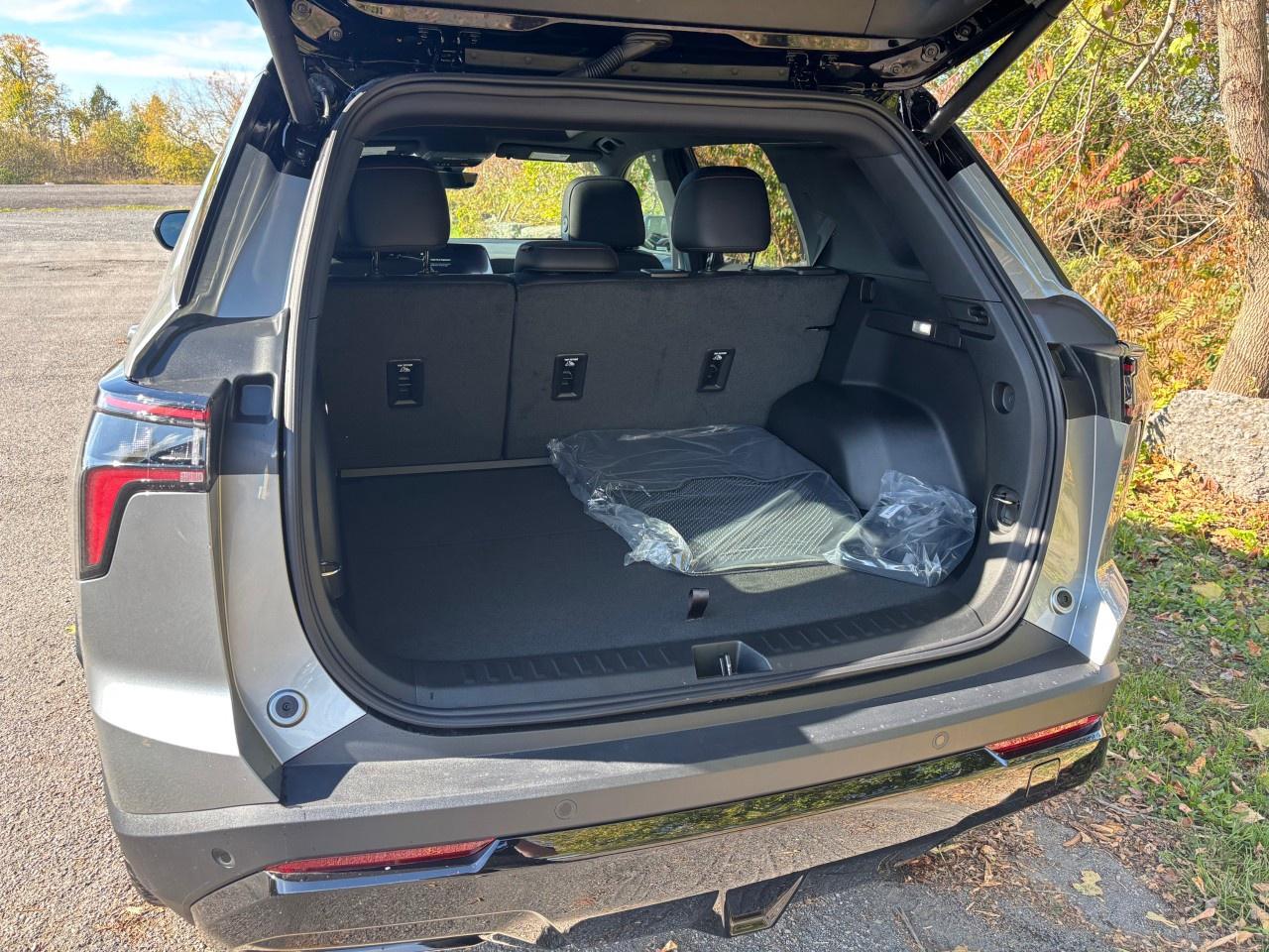 2026 Chevrolet Equinox AWD RS Photo