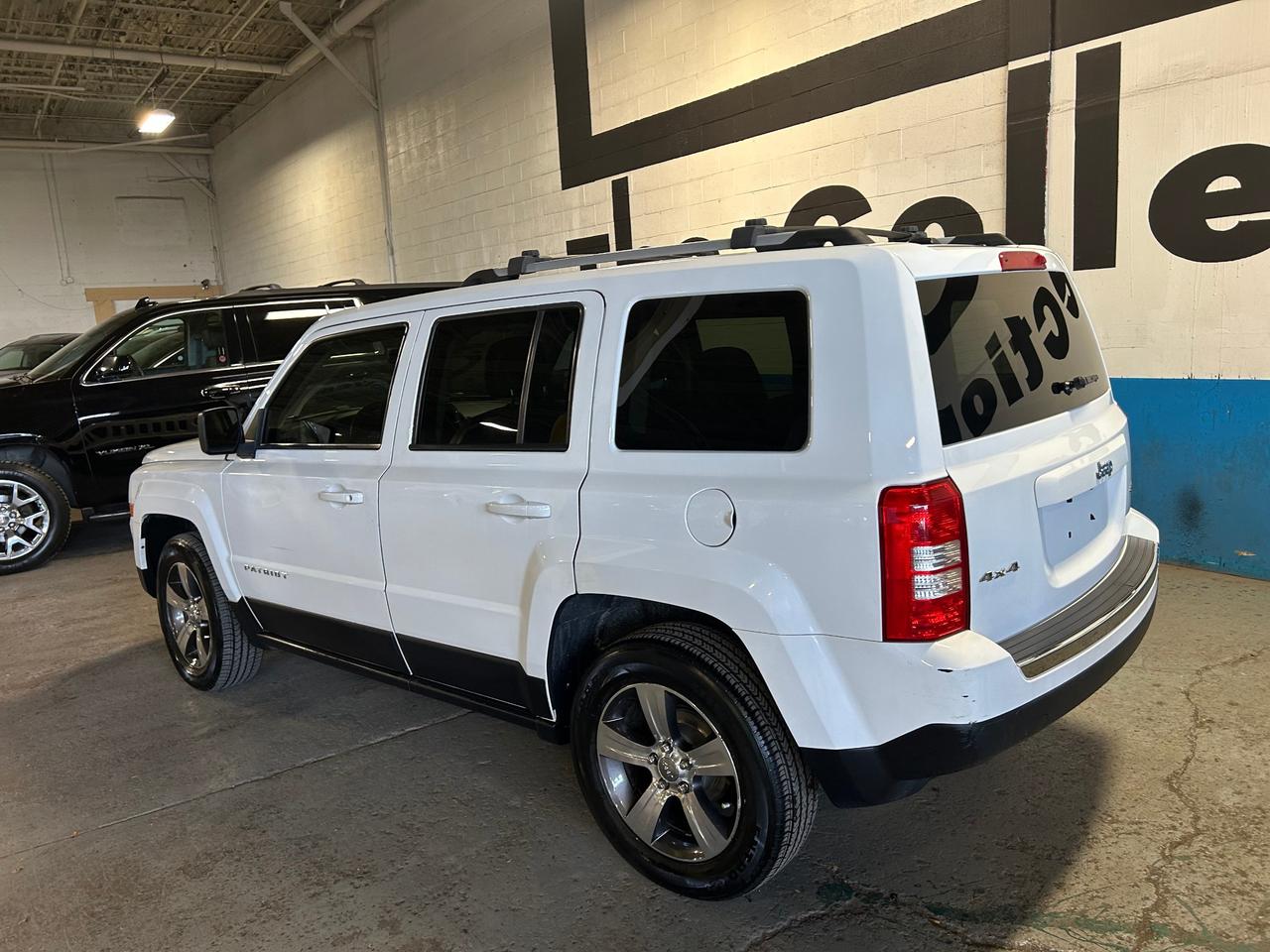 2016 Jeep Patriot Sport/North 4dr 4x4 Photo