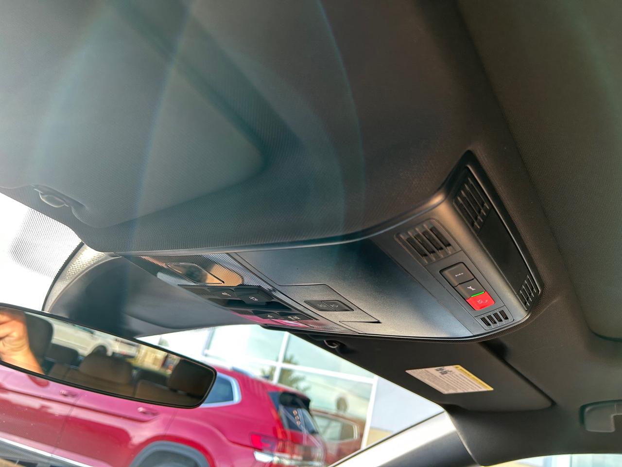 2024 Volkswagen Tiguan Comfortline R-Line Black Edition 4dr All-Wheel Drive 4MOTION Photo