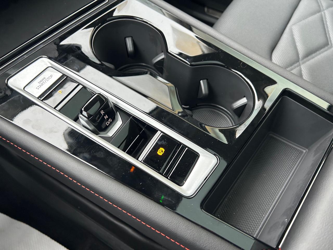 2025 Volkswagen Atlas 2.0 TSI Peak Edition 4dr All-Wheel Drive 4MOTION Photo