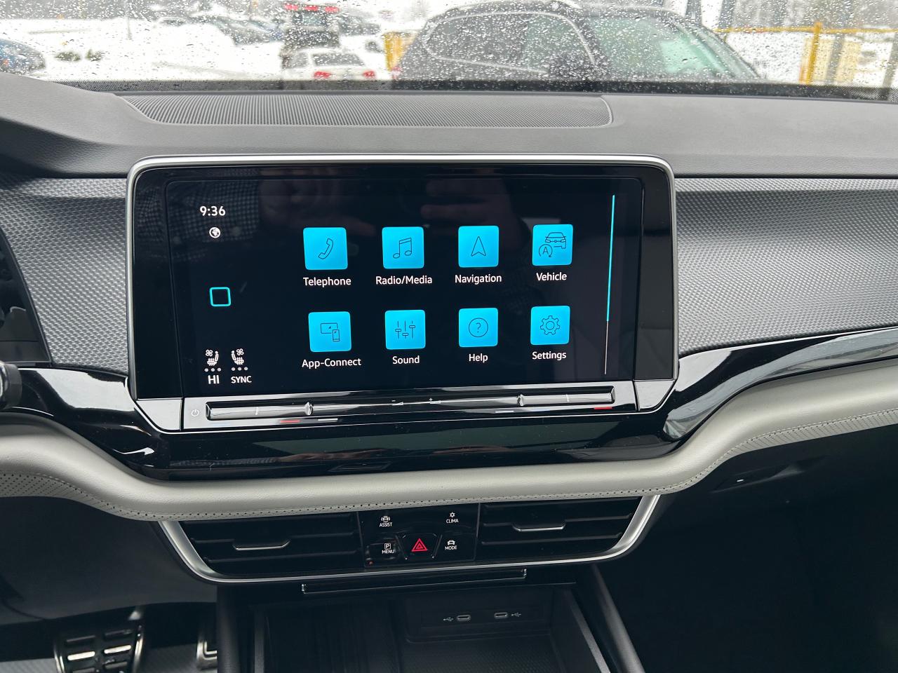 2025 Volkswagen Atlas Cross Sport 2.0 TSI Execline 4dr All-Wheel Drive 4MOTION Photo