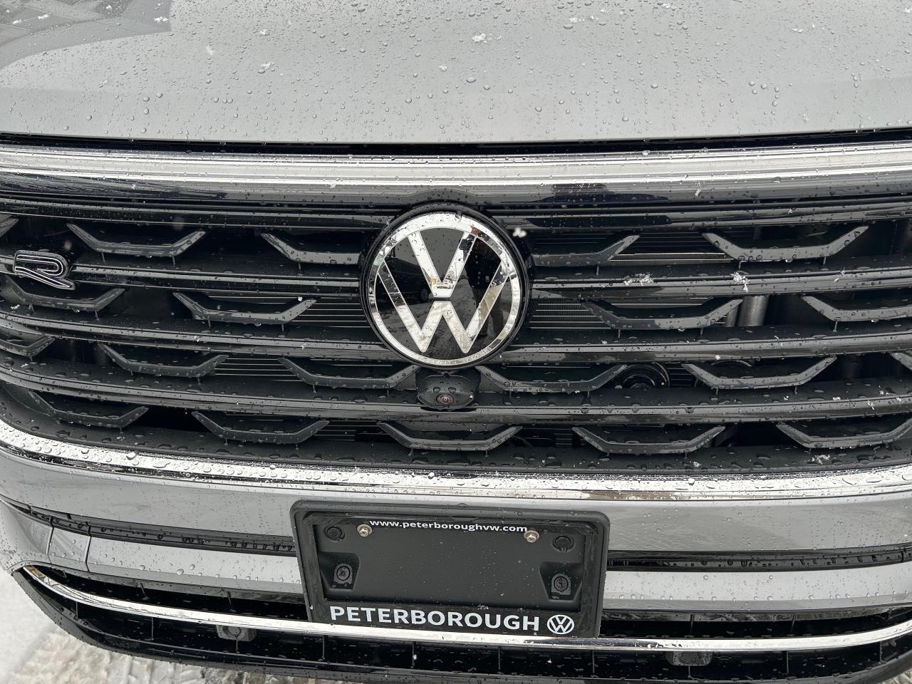 2025 Volkswagen Atlas Cross Sport 2.0 TSI Execline 4dr All-Wheel Drive 4MOTION Photo