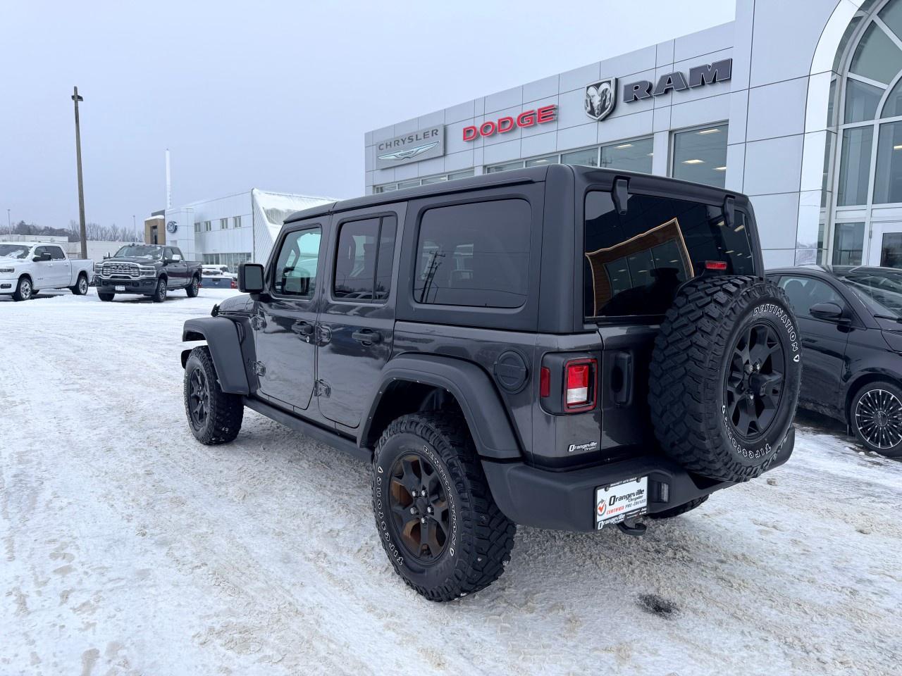 2023 Jeep Wrangler Willys 4 Door 4x4 Photo2