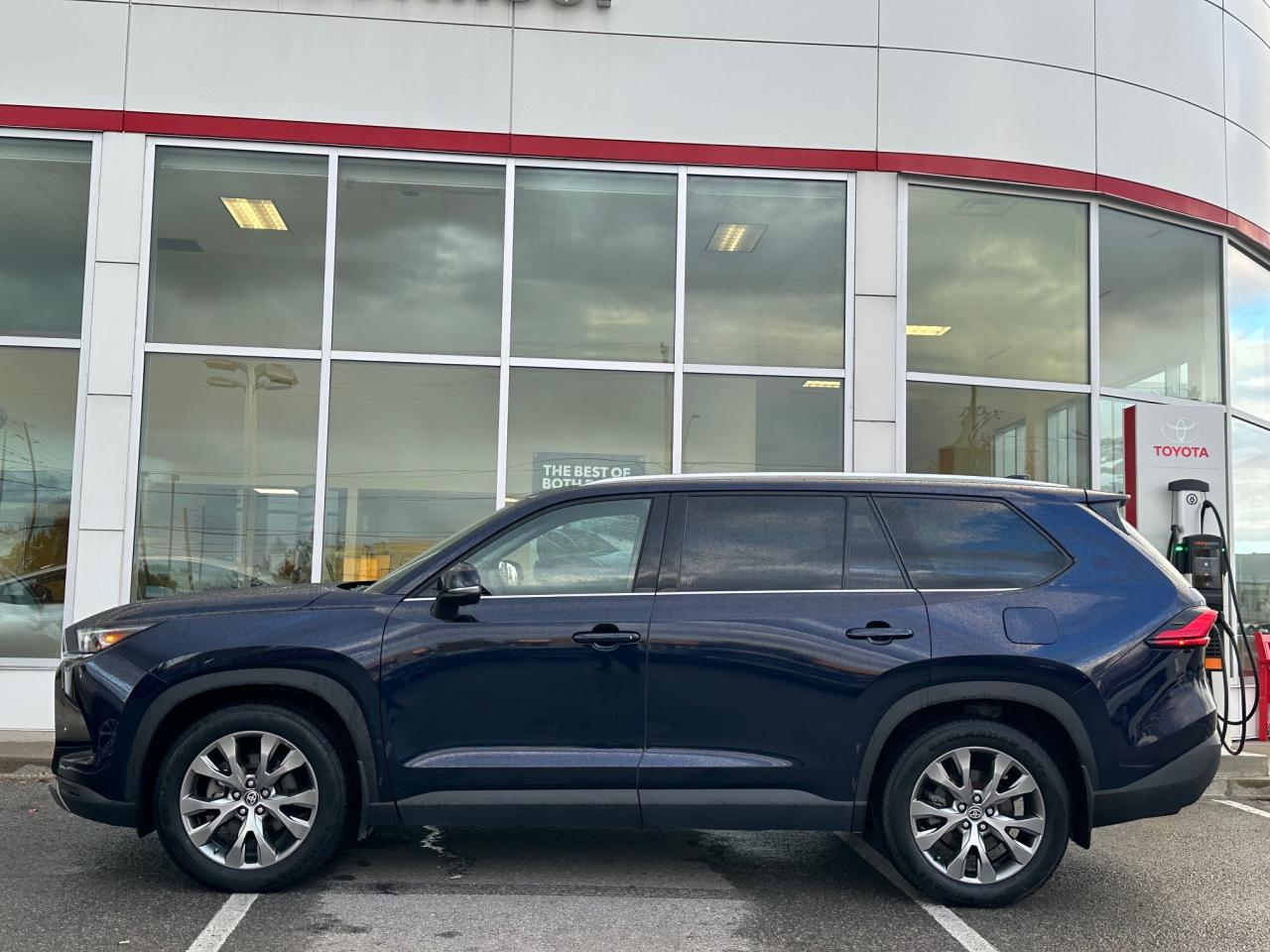 2024 Toyota Grand Highlander Hybrid Limited 4dr All-Wheel Drive Photo