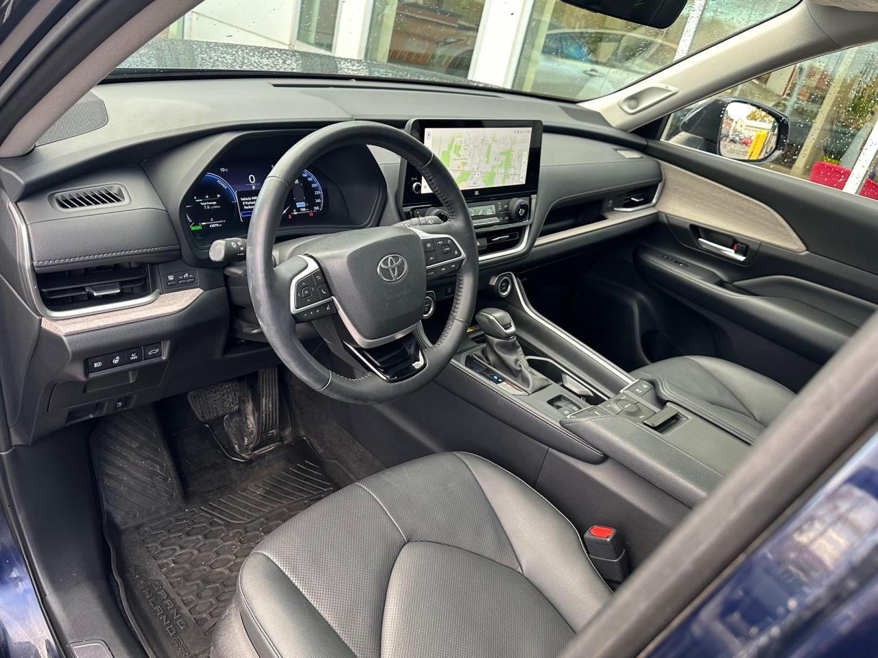 2024 Toyota Grand Highlander Hybrid Limited 4dr All-Wheel Drive Photo