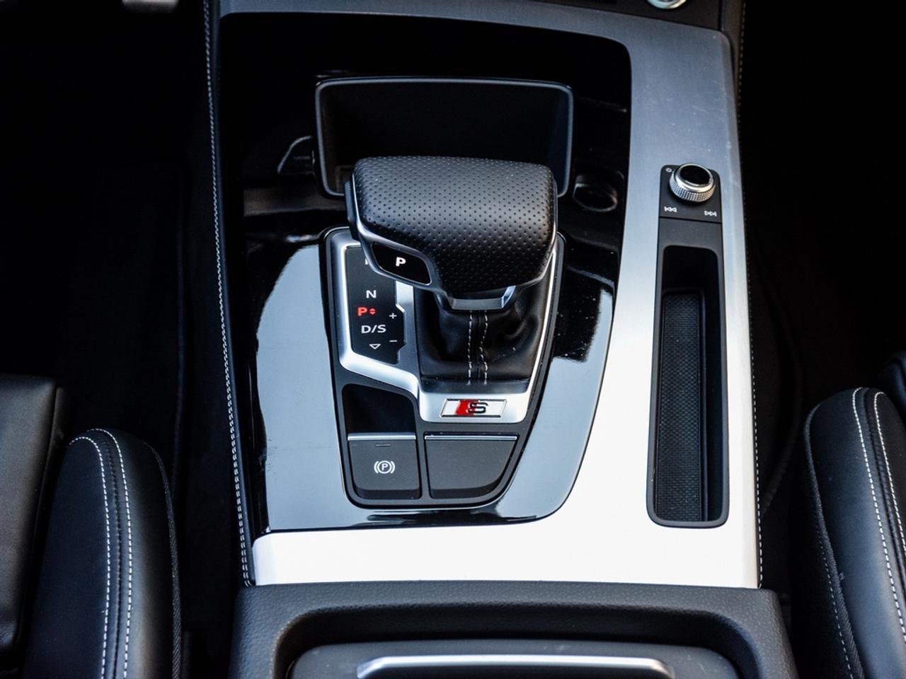 2023 Audi SQ5 3.0T Progressiv 4dr All-Wheel Drive quattro Sport Utility Photo