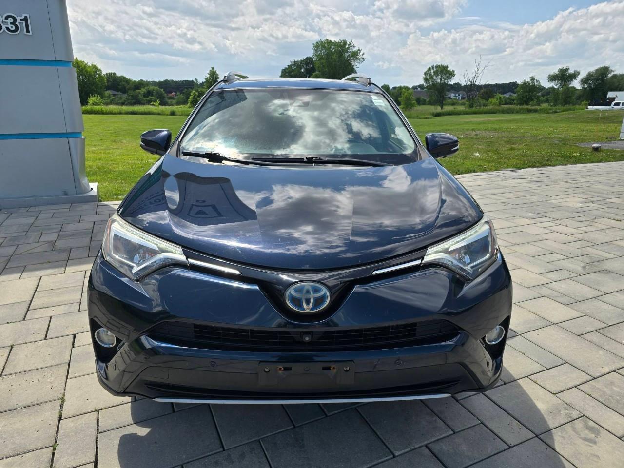 2017 Toyota RAV4 Hybrid Limited 4dr All-Wheel Drive Photo