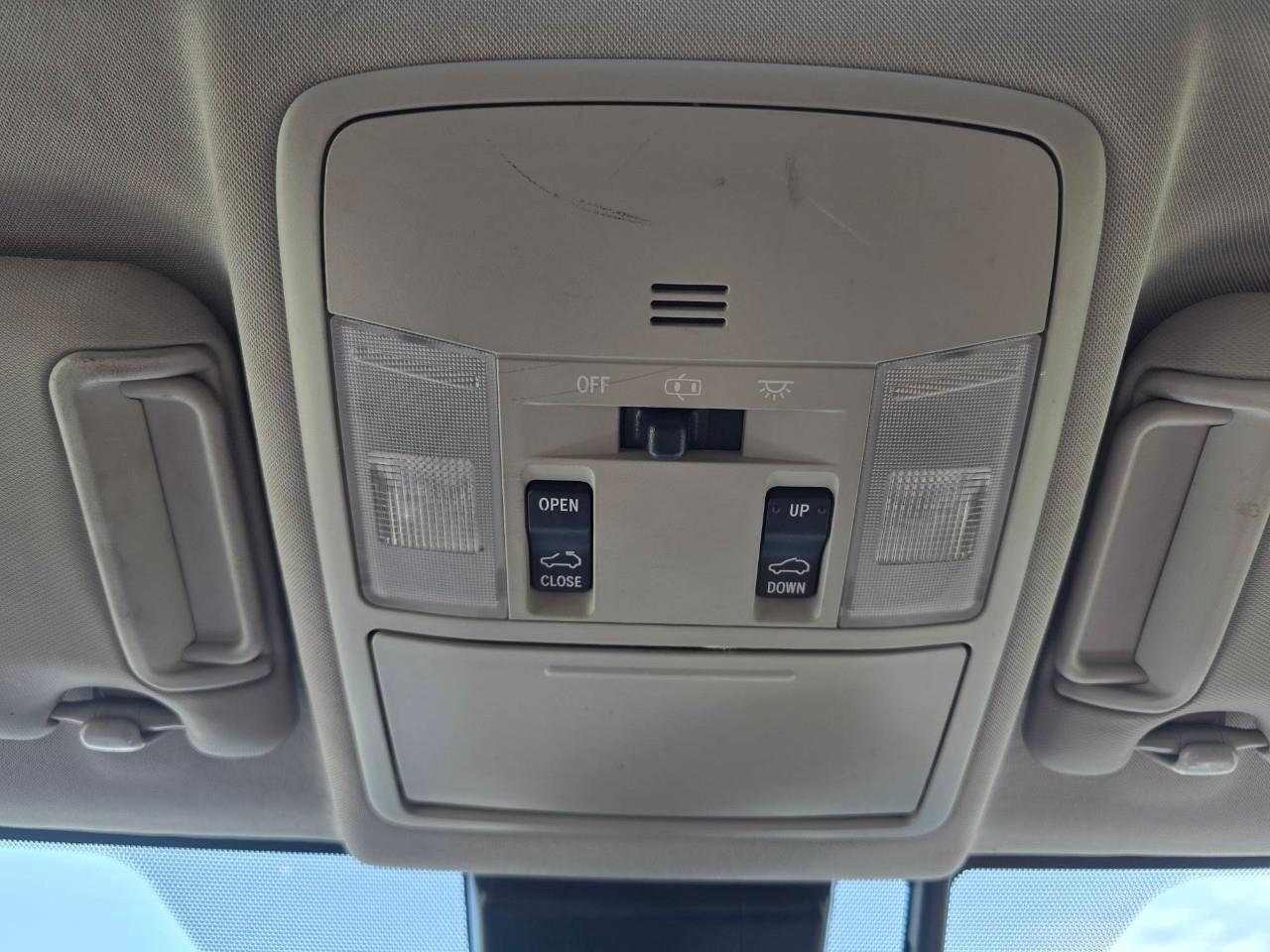 2017 Toyota RAV4 Hybrid Limited 4dr All-Wheel Drive Photo