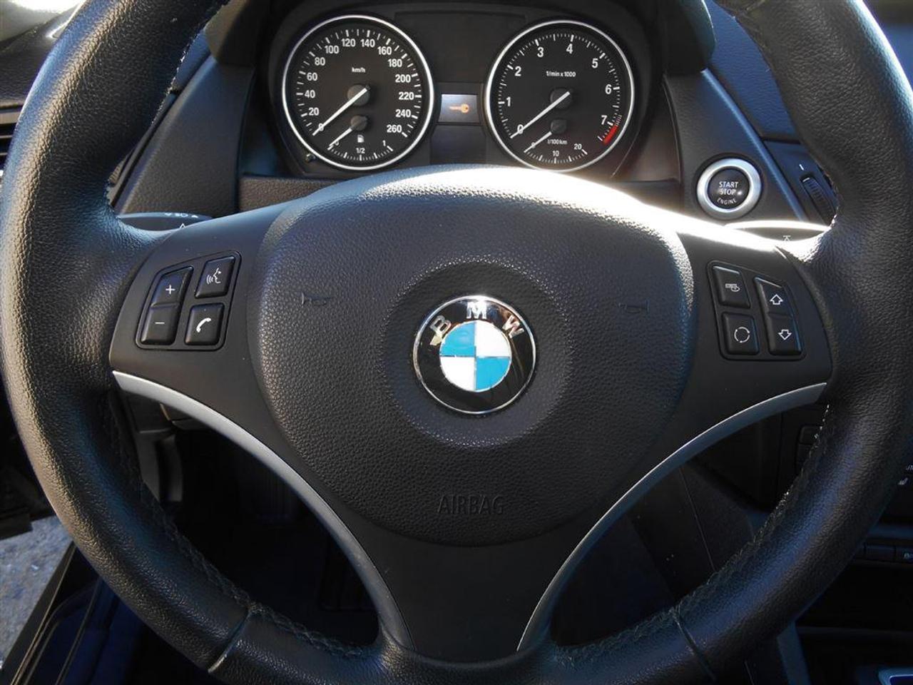 2012 BMW X1  Photo