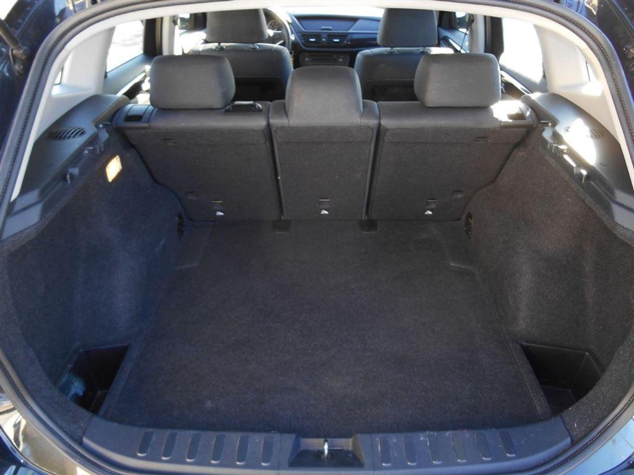 2012 BMW X1  Photo