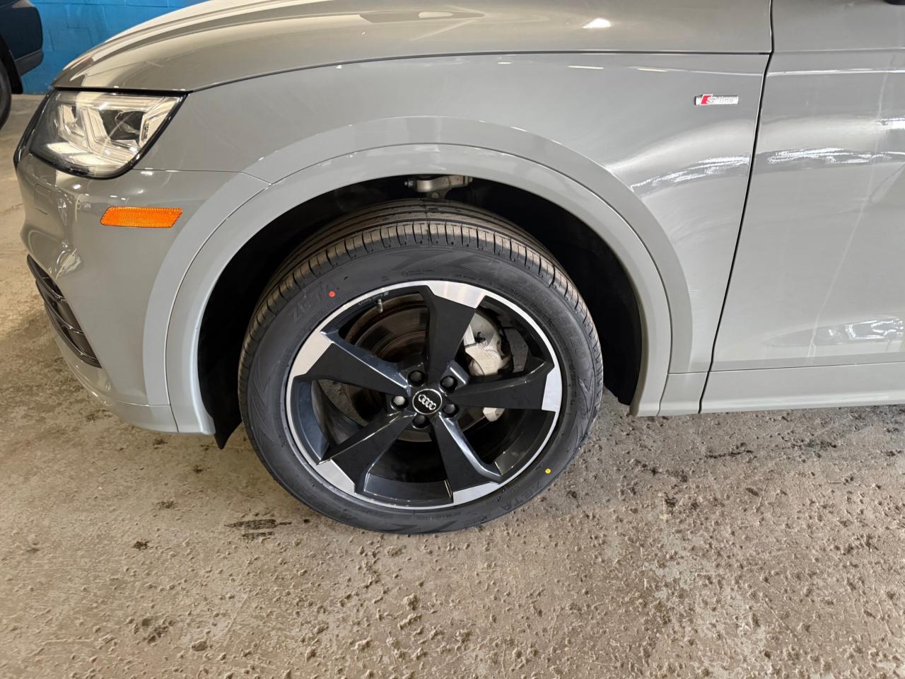 2019 Audi Q5 45 Progressiv 4dr All-Wheel Drive quattro Sport Utility Photo