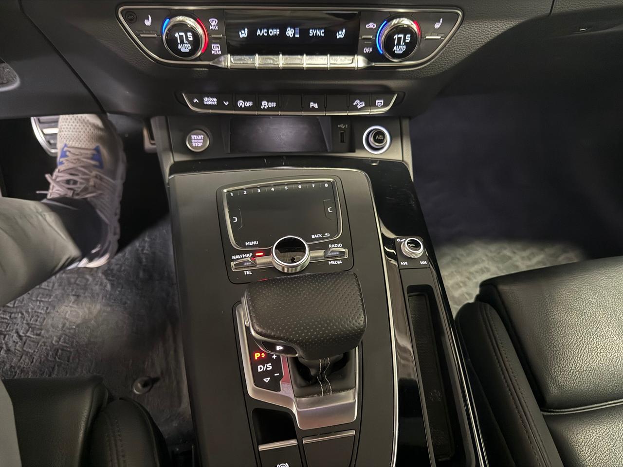 2019 Audi Q5 45 Progressiv 4dr All-Wheel Drive quattro Sport Utility Photo