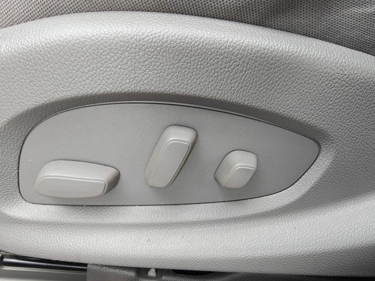 2016 Chevrolet Impala LS 1LS 4dr Sedan Photo