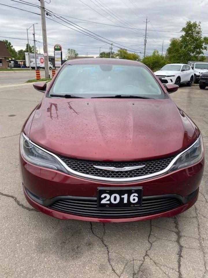 2016 Chrysler 200 LX 4dr Front-wheel Drive Sedan Photo