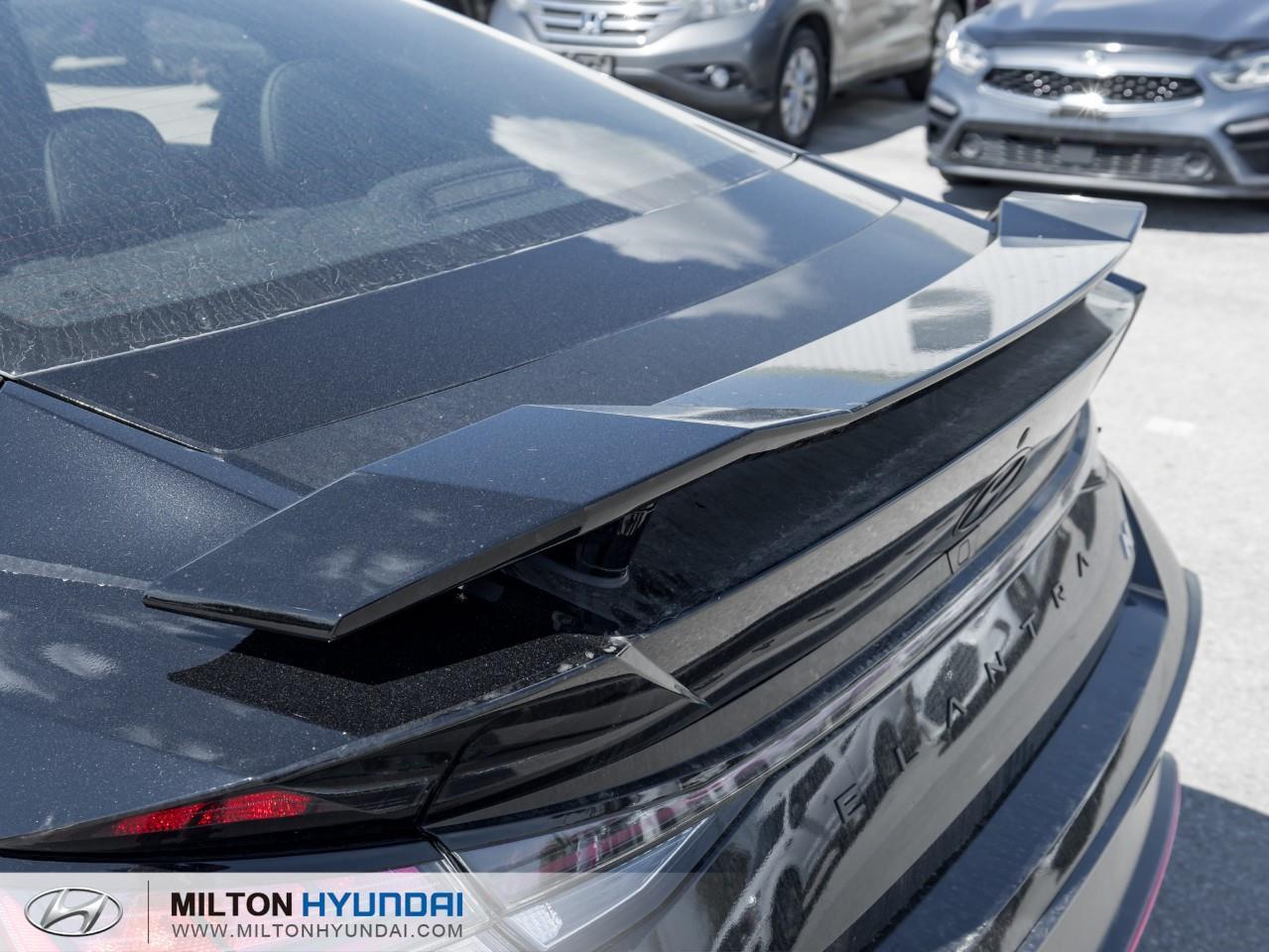 2025 Hyundai Elantra N Base 4dr Sedan Photo