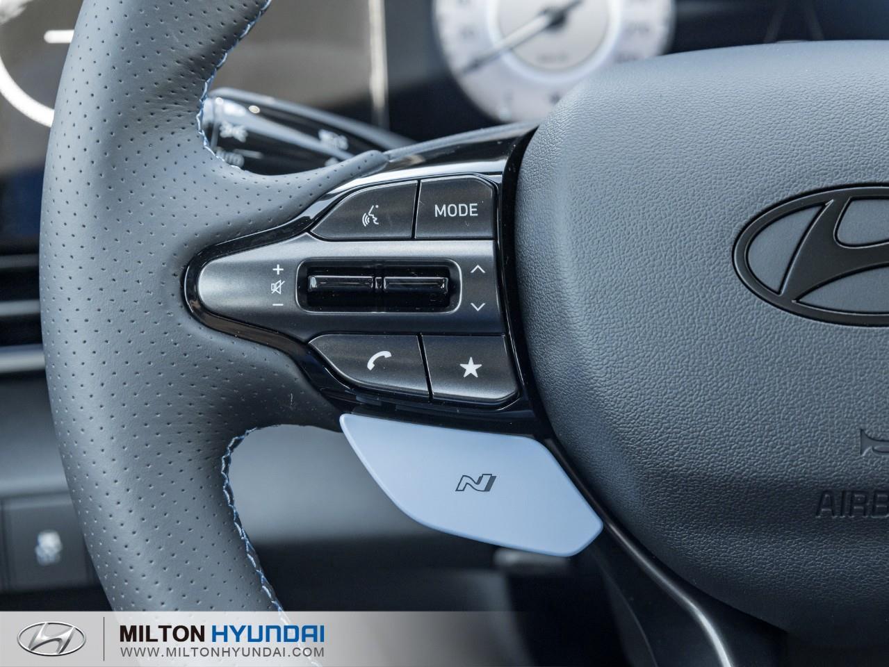 2025 Hyundai Elantra N Base 4dr Sedan Photo