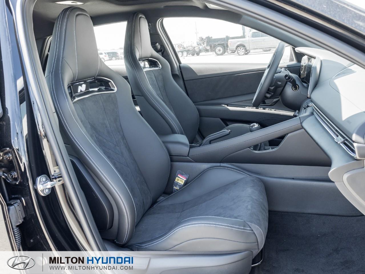 2025 Hyundai Elantra N Base 4dr Sedan Photo