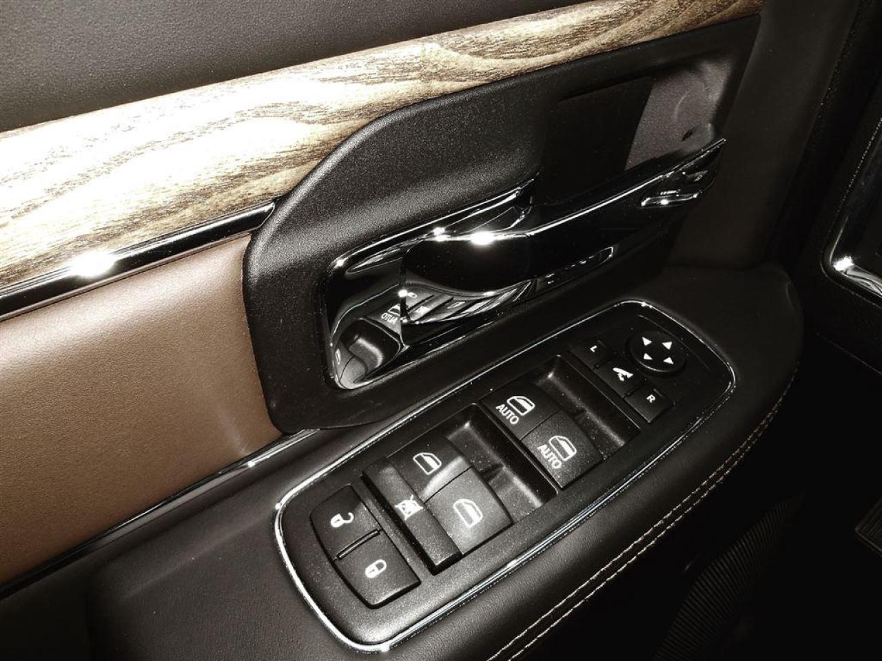 2014 RAM 1500  Photo