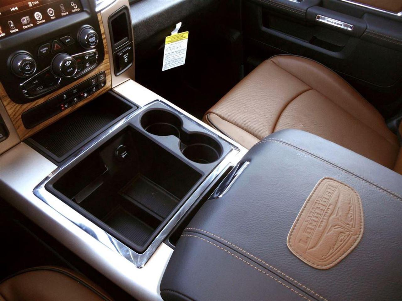 2014 RAM 1500  Photo