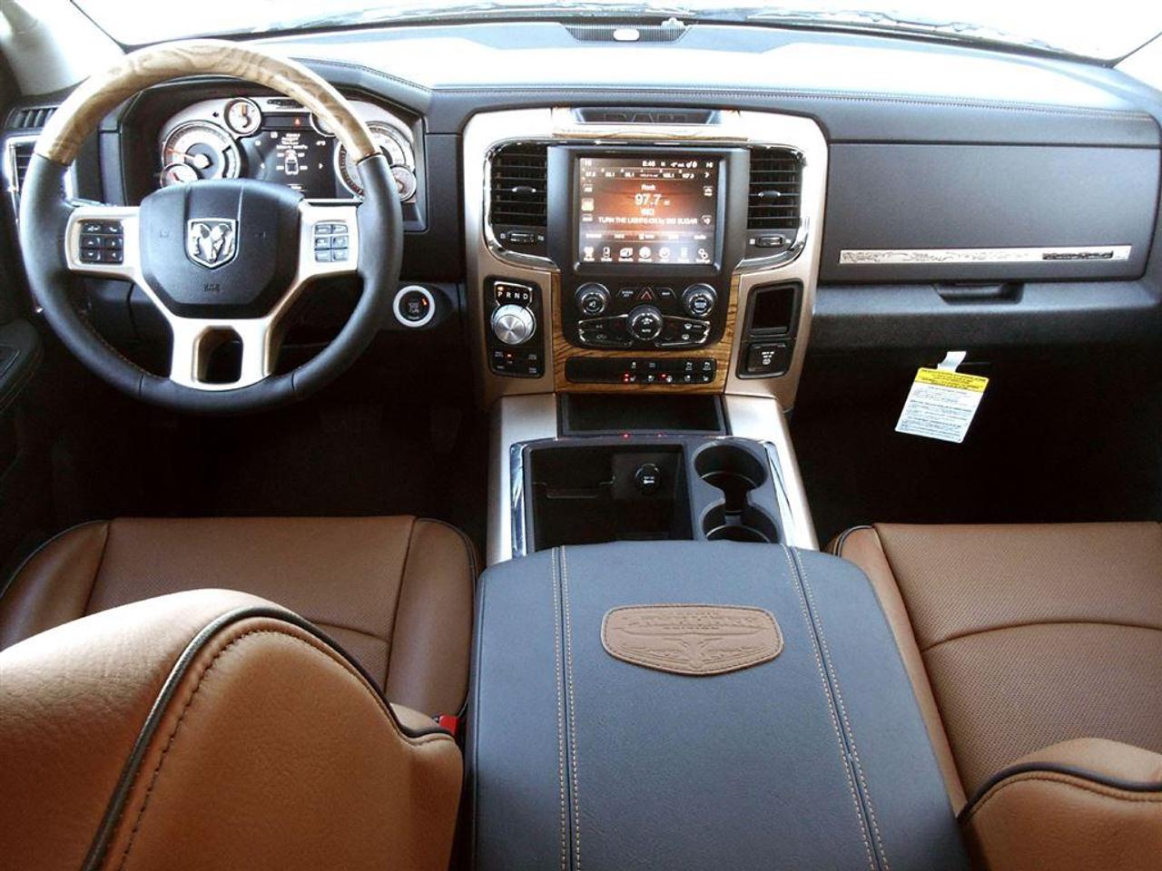 2014 RAM 1500  Photo