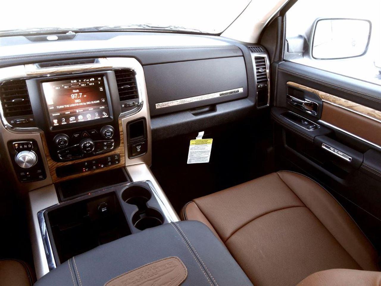 2014 RAM 1500  Photo