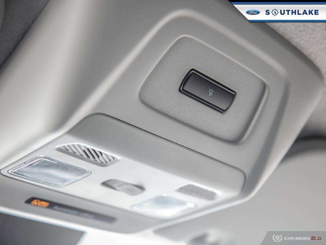 2025 Ford Transit-150 Cargo Base Rear-Wheel Drive Low Roof Van 148 in. WB Photo