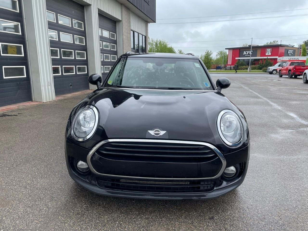 2018 MINI Clubman Cooper 4dr ALL4 Photo