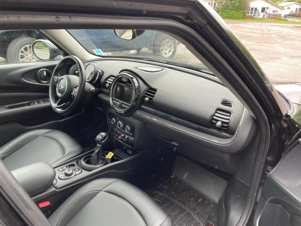 2018 MINI Clubman Cooper 4dr ALL4 Photo