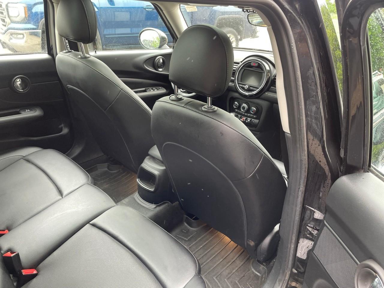 2018 MINI Clubman Cooper 4dr ALL4 Photo