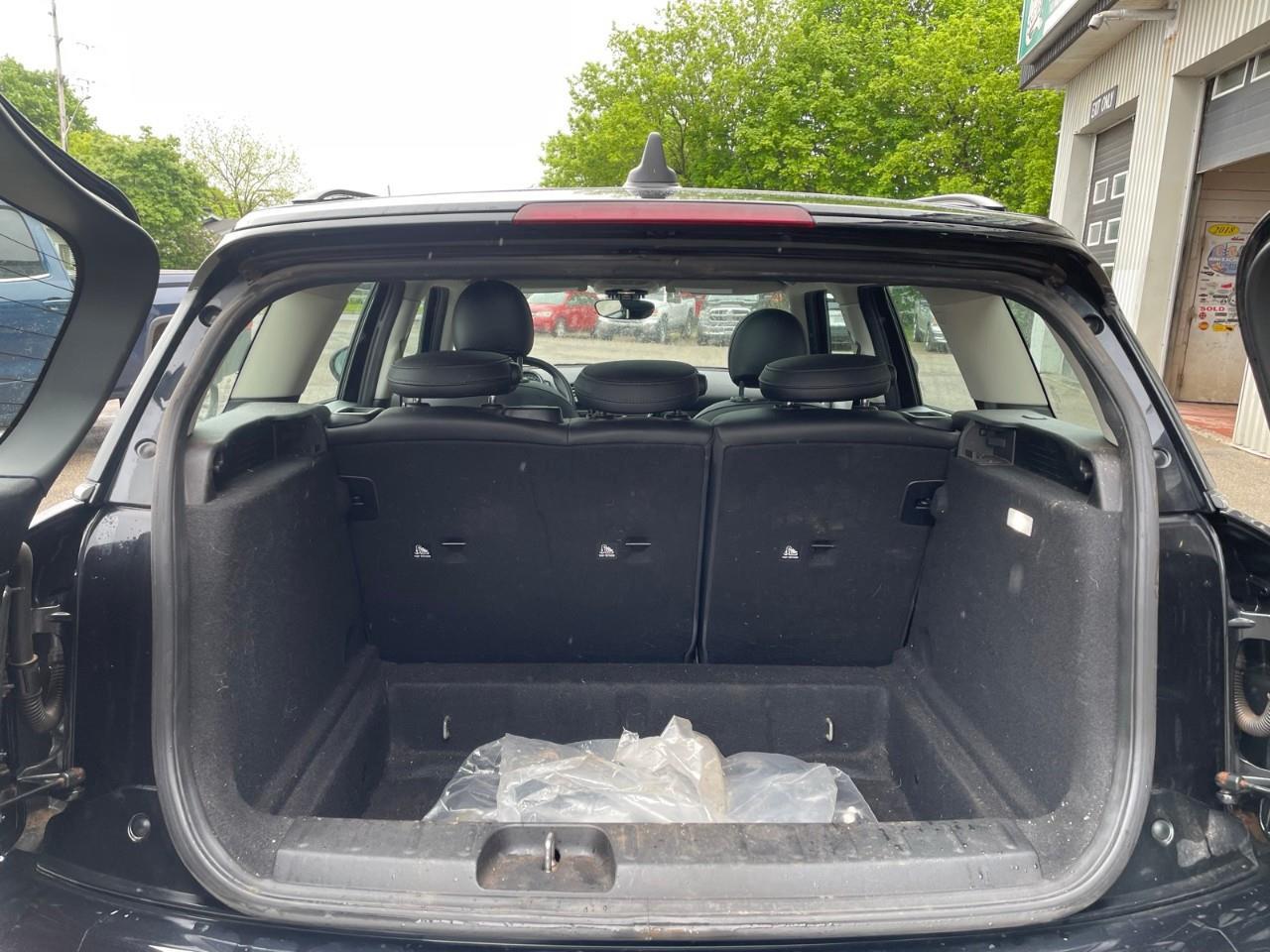 2018 MINI Clubman Cooper 4dr ALL4 Photo