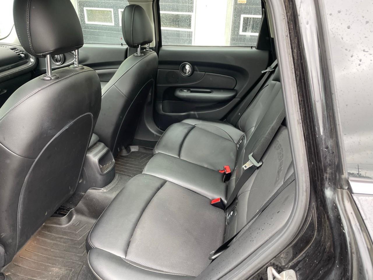 2018 MINI Clubman Cooper 4dr ALL4 Photo