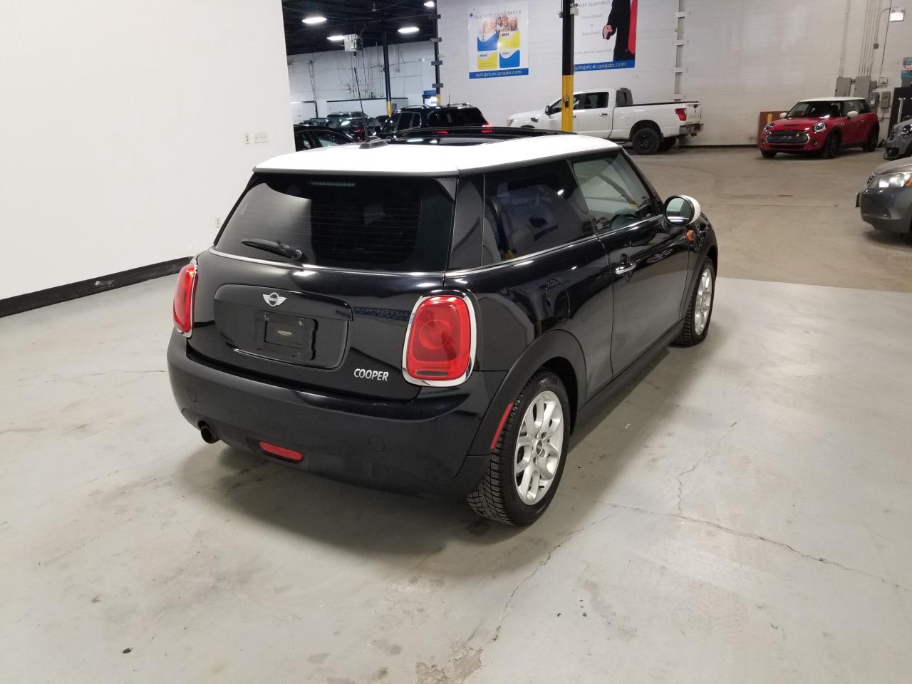 2016 MINI 3 Door Cooper 2dr Hatchback Photo