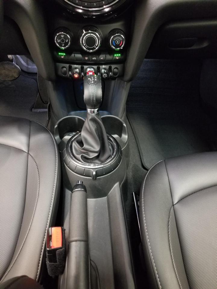 2016 MINI 3 Door Cooper 2dr Hatchback Photo