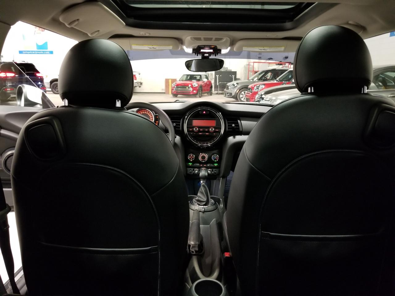 2016 MINI 3 Door Cooper 2dr Hatchback Photo