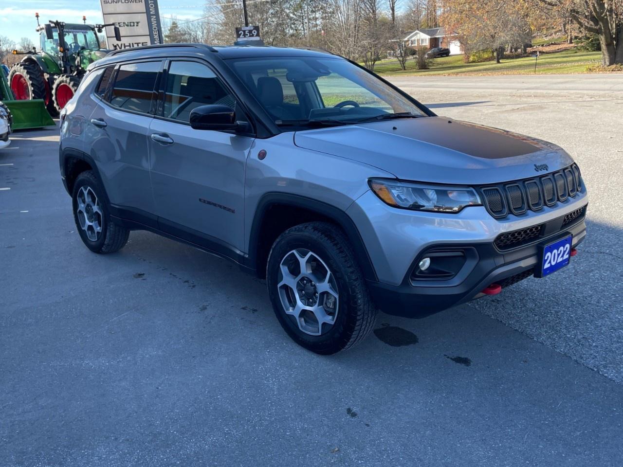 2022 Jeep Compass ONE OWNER & ORIGINALLY BOUGHT HERE Photo