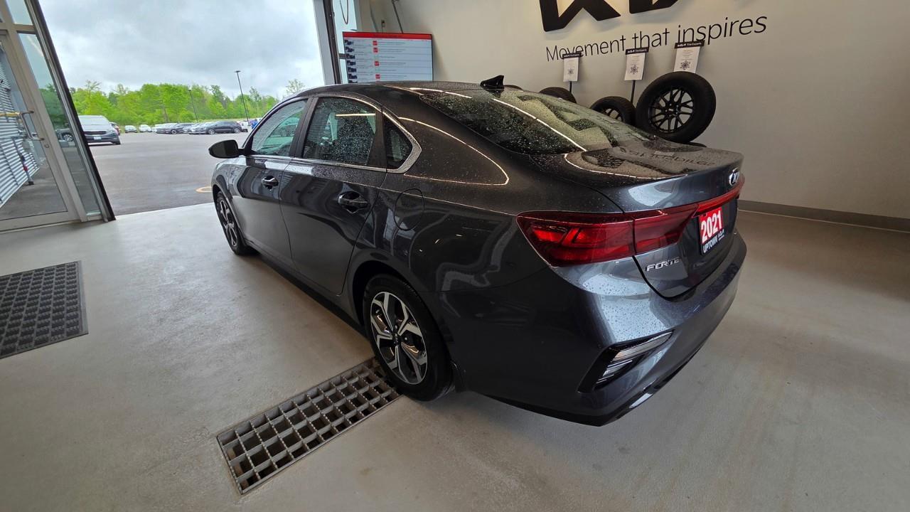 2021 Kia Forte EX 4dr Sedan Photo
