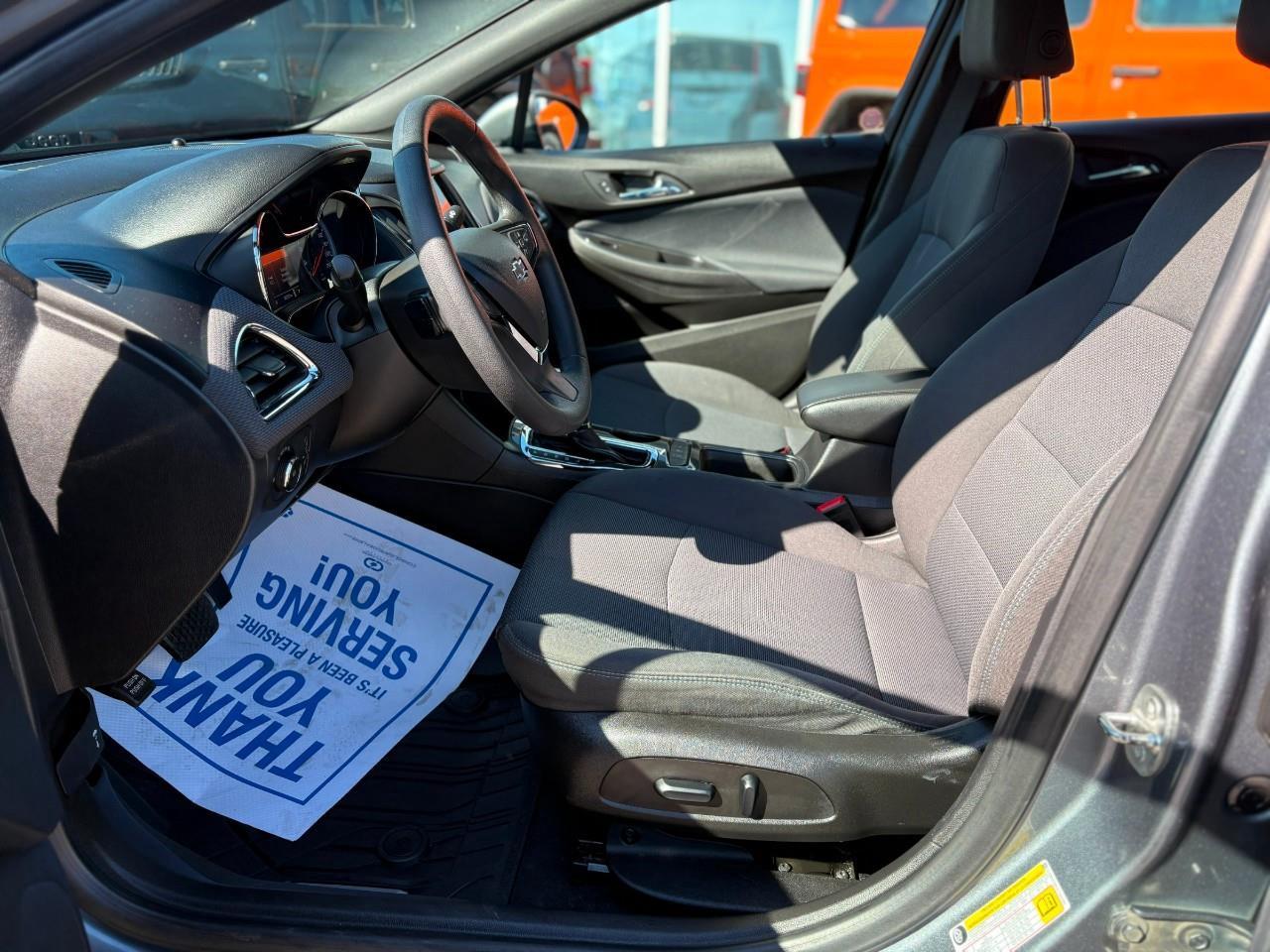 2019 Chevrolet Cruze LT 4dr Sedan Photo